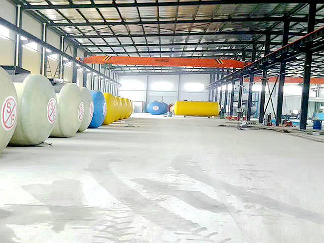 貴州鑫盛鴻興罐業(yè)發(fā)展有限公司 貴州鑫盛鴻興罐業(yè)發(fā)展有限公司